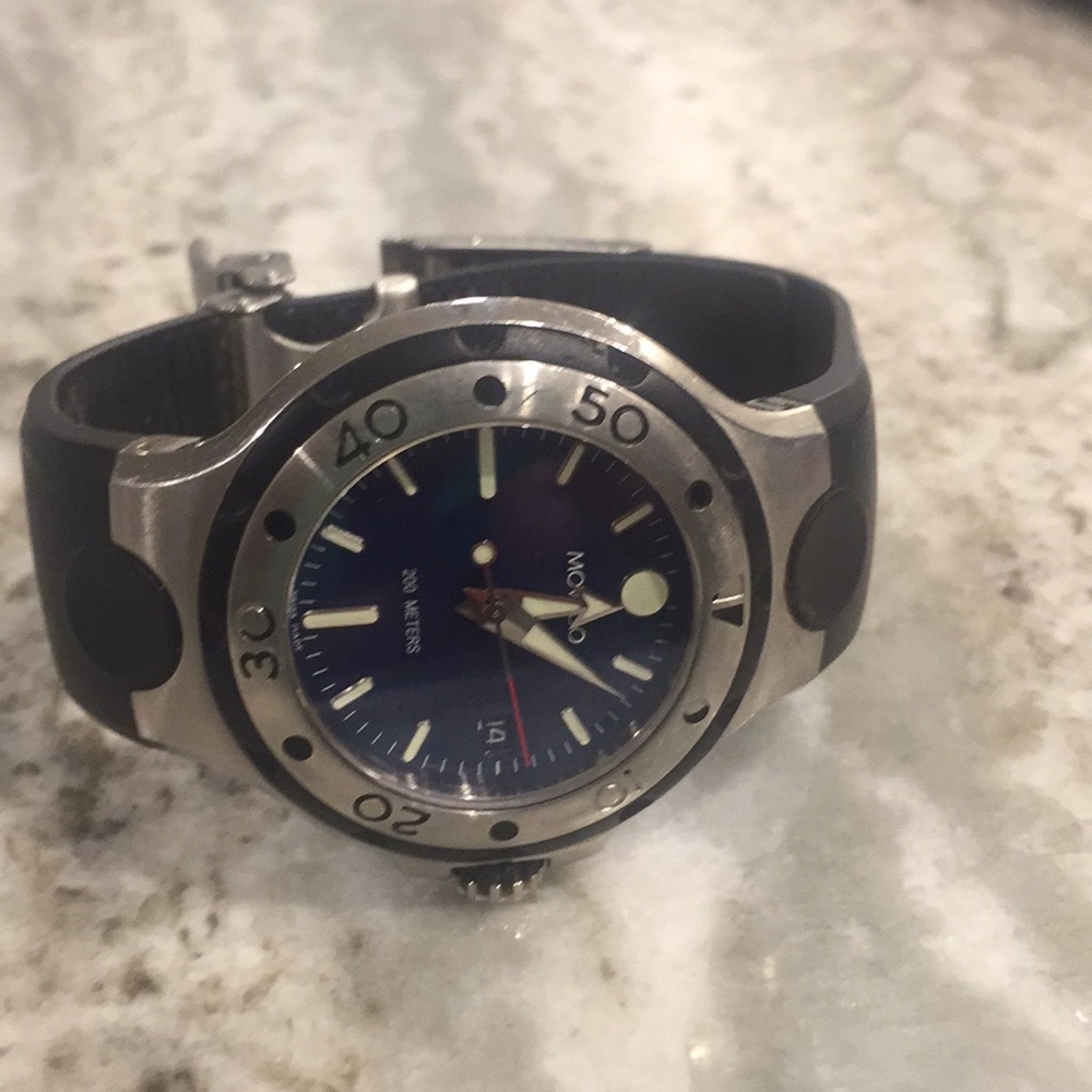 Movado 800 Men black 200 meters